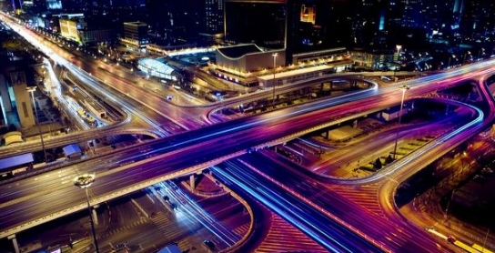 智慧交通行业发展前景分析 重塑“人车路”格局