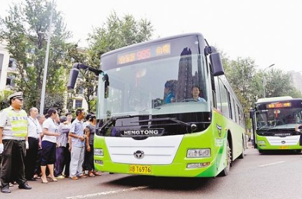 重庆主城区8000辆公交车安装智能终端装置